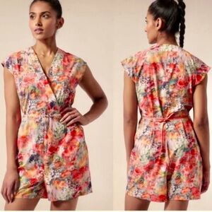 Athleta Coral and Pink Floral Garment